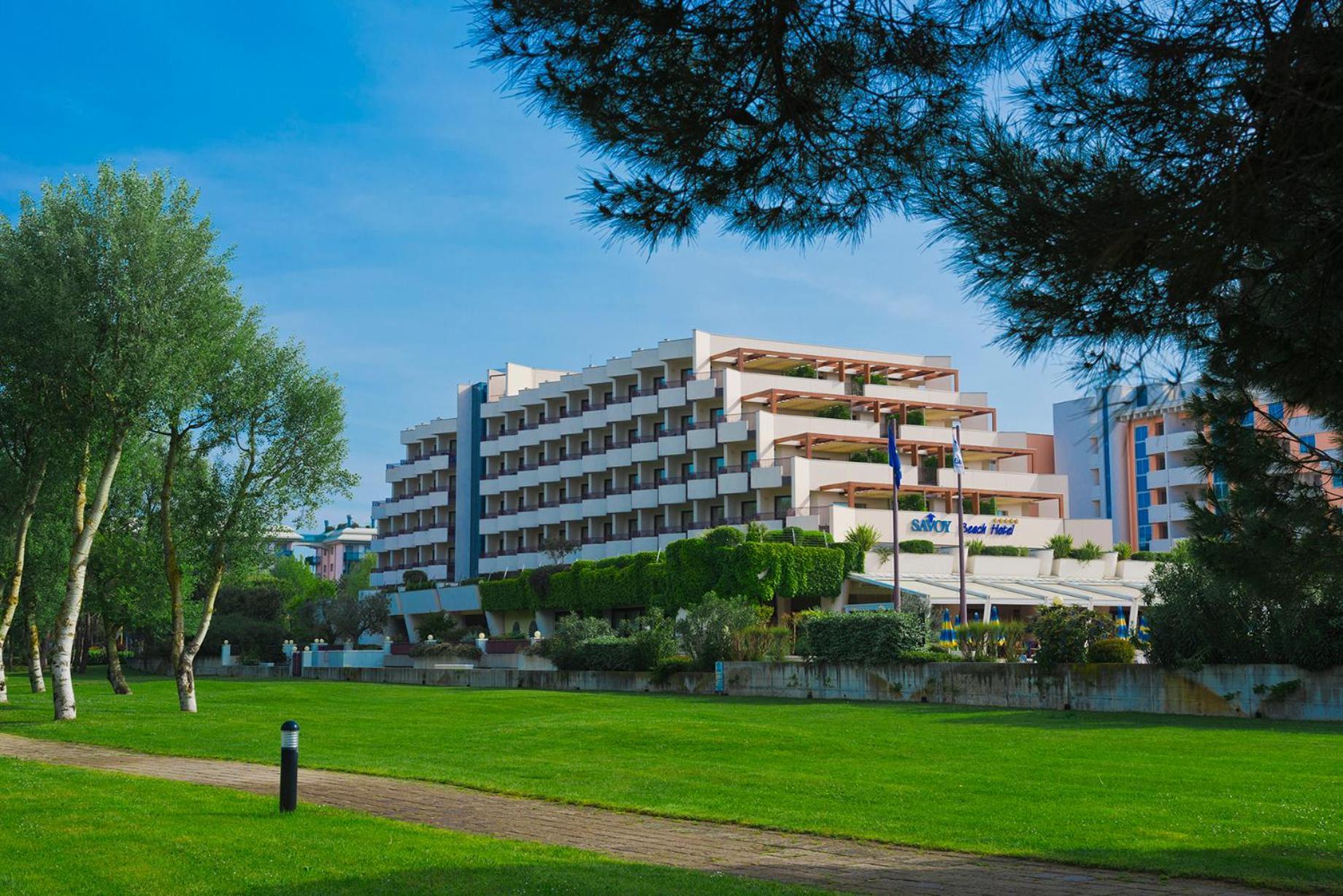 Savoy Beach Hotel & Thermal Spa Μπιμπιόνε Εξωτερικό φωτογραφία The European Anti-fraud Office is located in Rue Joseph II, 1049 Brussels, Belgium.