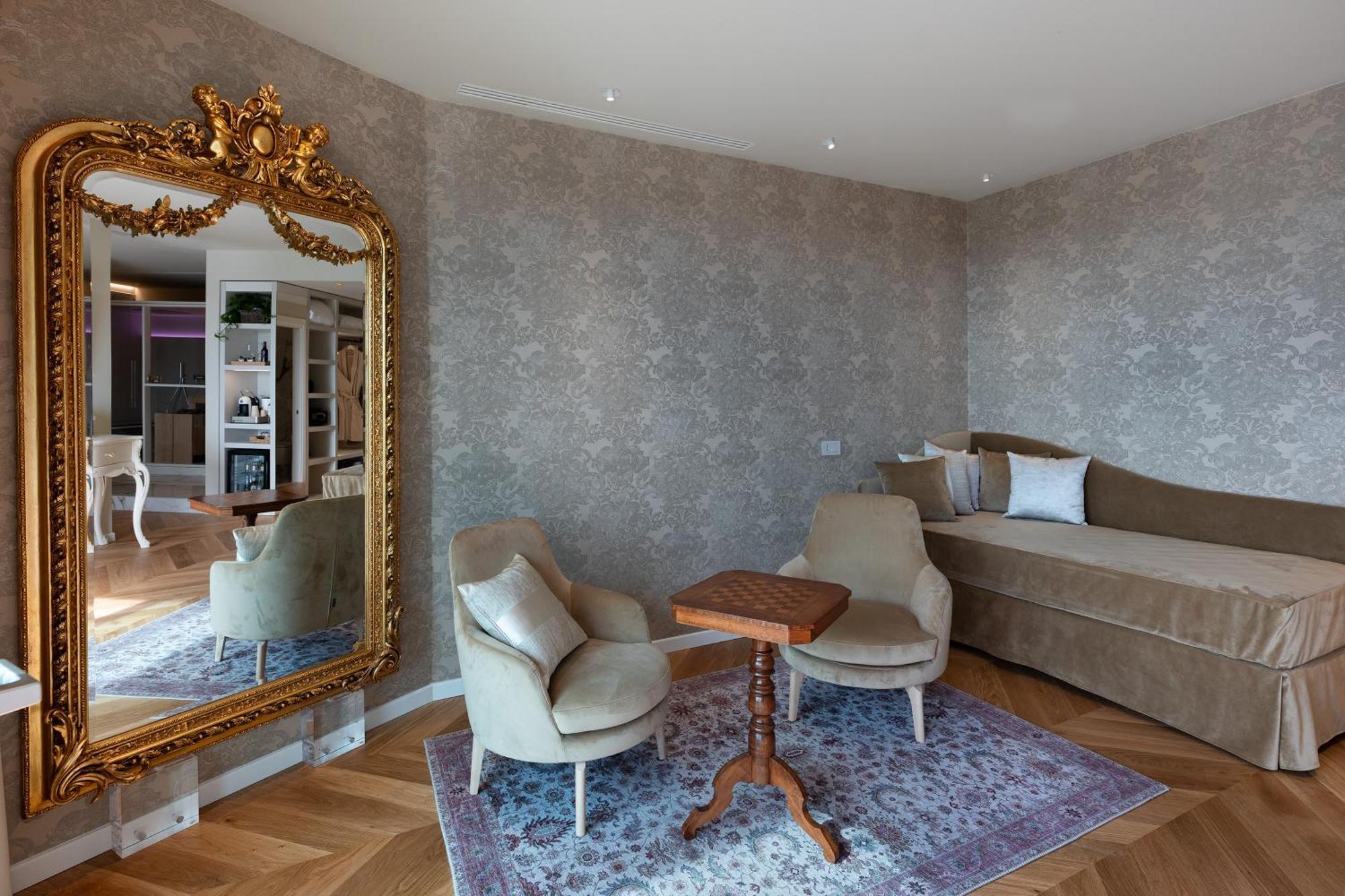 Savoy Beach Hotel & Thermal Spa Μπιμπιόνε Εξωτερικό φωτογραφία A room at the hotel